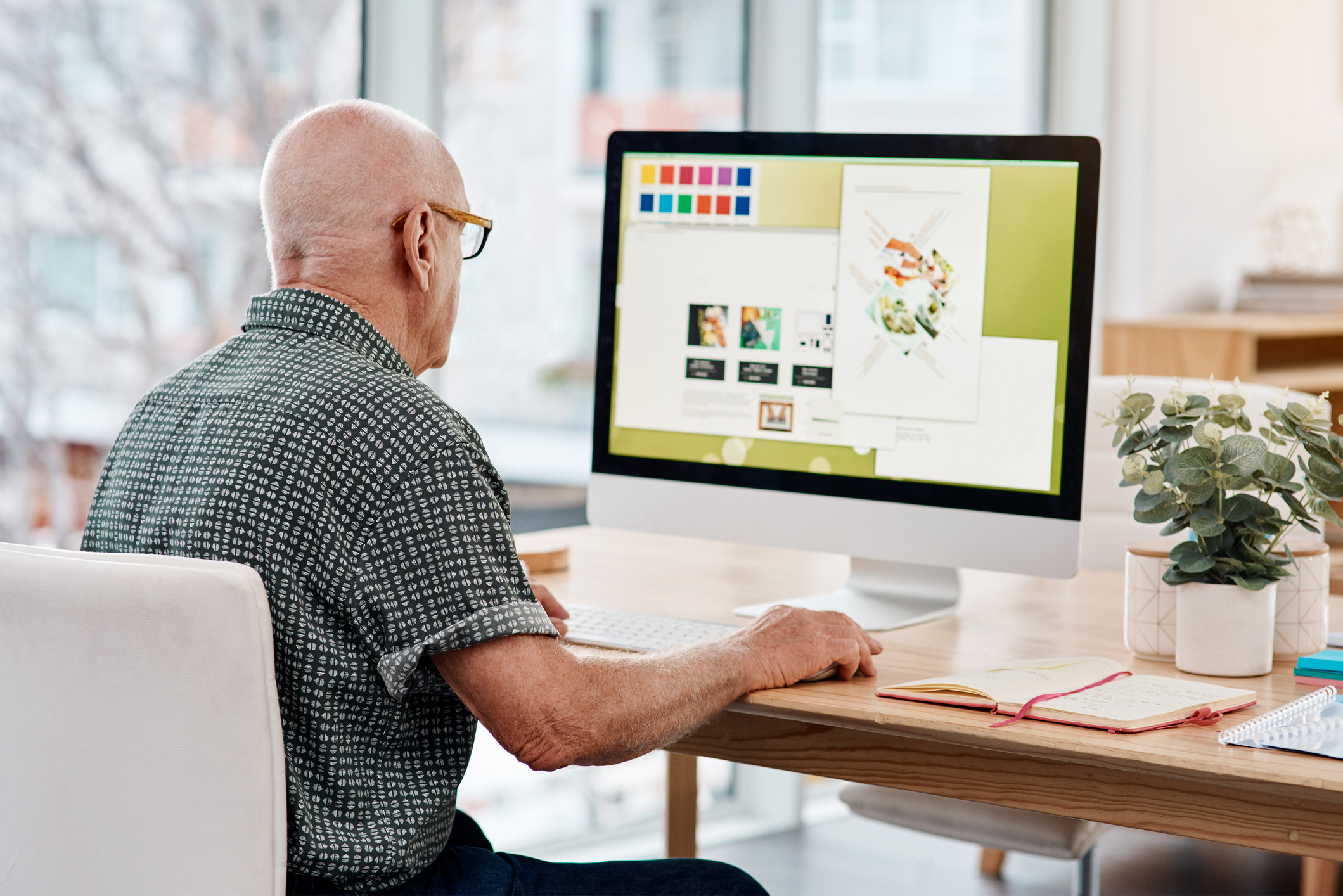 8 signs your small business website needs a responsive redesign.